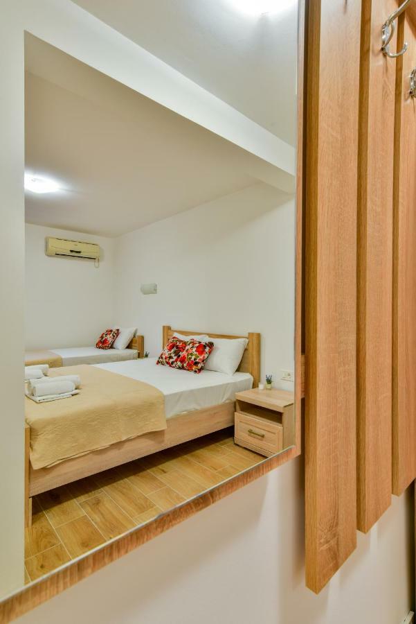 Apartmani Marina Kopitovic Petrovac Exterior foto